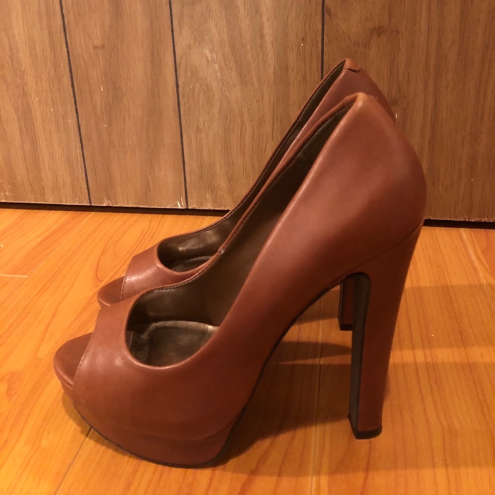 Steve Madden Cognac Leather Peep Toe Platforms